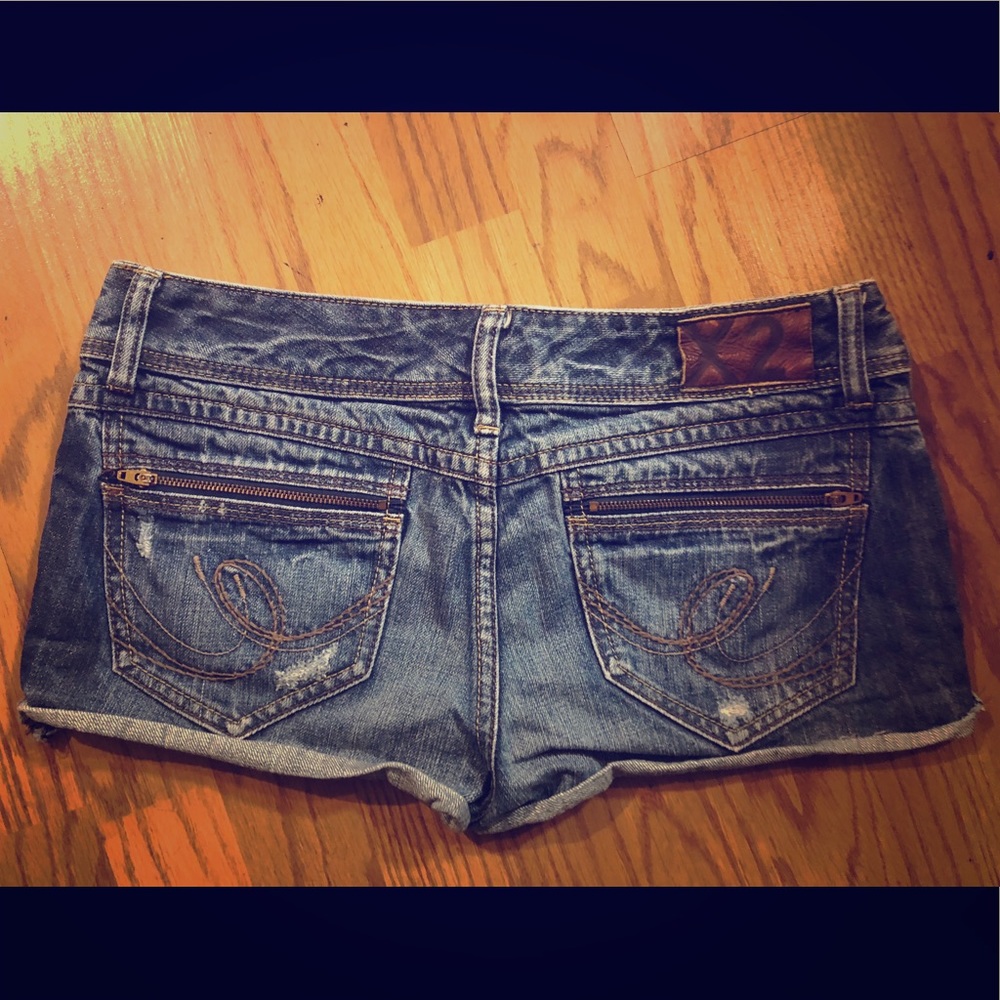 Express Denim Cutoff Jean Shorts - Size 6